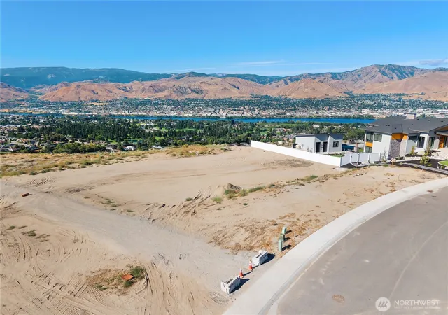 Photo 4 of Land for sale at 760 NE Tyler Pl, East Wenatchee, WA 98802 | MLS# NWM2422880 | Listing updated on 2026-06-19
