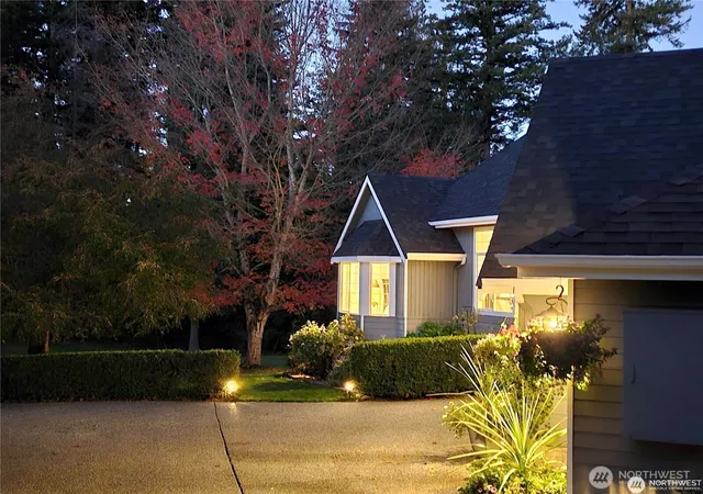 Photo 3 of Single family home for sale at 11915 189th Avenue Se, Snohomish, WA 98290 | MLS# NWM2424019 | Listing updated on 2026-10-01