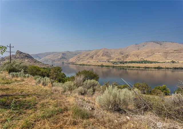 Photo 3 of Sale Pending at 13512 US Hwy 2 #p. 3, East Wenatchee, WA 98802 | MLS# NWM2424175 | Listing updated on 2026-09-06