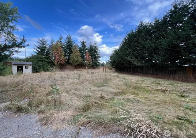 Photo 16 of Single family home for sale at 24312 34th Avenue Ct E, Spanaway, WA 98387 | MLS# NWM2424288 | Listing updated on 2026-10-02