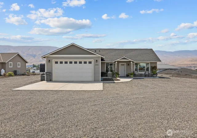 Photo 37 of Sale Pending at 208 SW Moon River View, Mattawa, WA 99349 | MLS# NWM2424982 | Listing updated on 2026-09-25