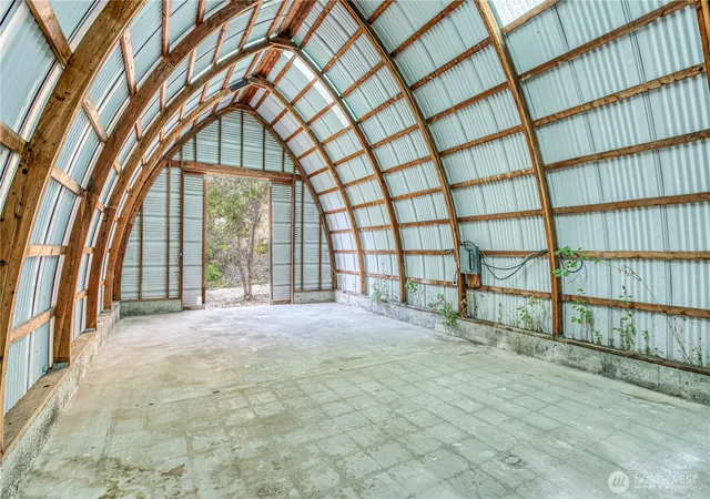 Photo 4 of Sale Pending at 8979 Olalla Cyn Rd, Cashmere, WA 98815 | MLS# NWM2426171 | Listing updated on 2026-09-25