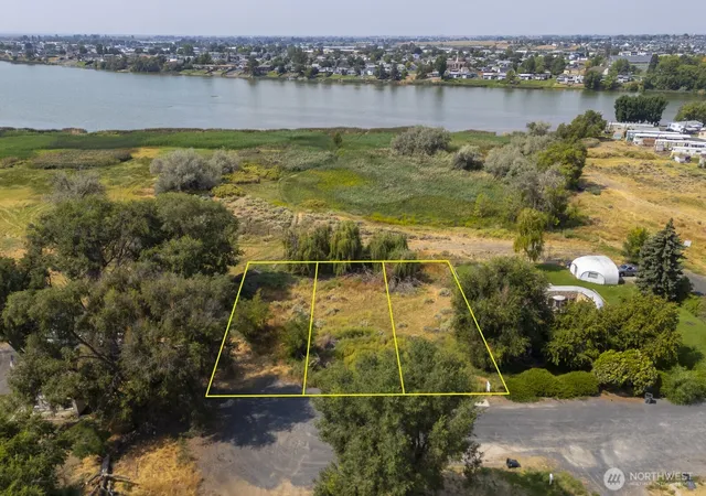 Photo 1 of Land for sale at 1012 Ashley Way S, Moses Lake, WA 98837 | MLS# NWM2426585 | Listing updated on 2026-10-21
