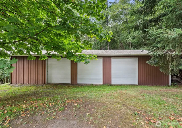 Photo 4 of Sale Pending at 43 Hines Valley Rd, Raymond, WA 98577 | MLS# NWM2427064 | Listing updated on 2026-09-25