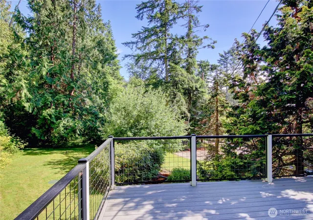 Photo 4 of Sale Pending at 17147 Hope Is Ln, La Conner, WA 98257 | MLS# NWM2427299 | Listing updated on 2026-09-25