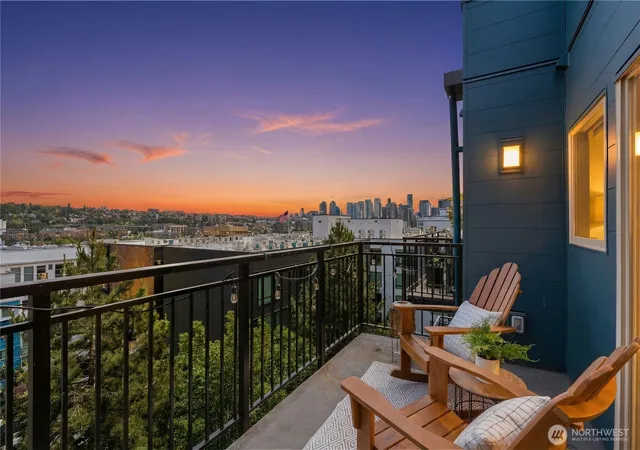 Photo 1 of Condo for sale at 701 Galer St #808, Seattle, WA 98109 | MLS# NWM2428409 | Listing updated on 2026-10-01