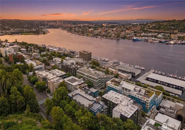 Photo 3 of Condo for sale at 701 Galer St #808, Seattle, WA 98109 | MLS# NWM2428409 | Listing updated on 2026-10-01