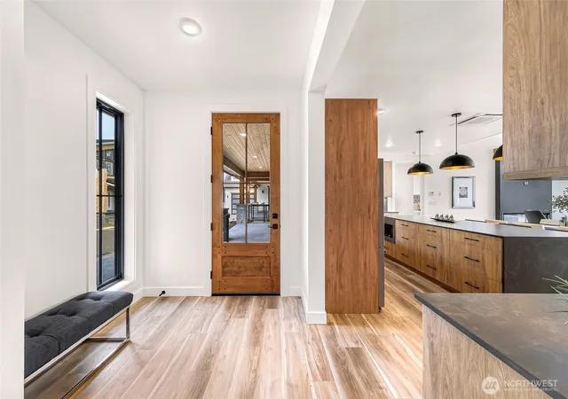 Photo 4 of Condo for sale at 231 Skipping Stone Loop, Lynden, WA 98264 | MLS# NWM2428814 | Listing updated on 2026-09-23