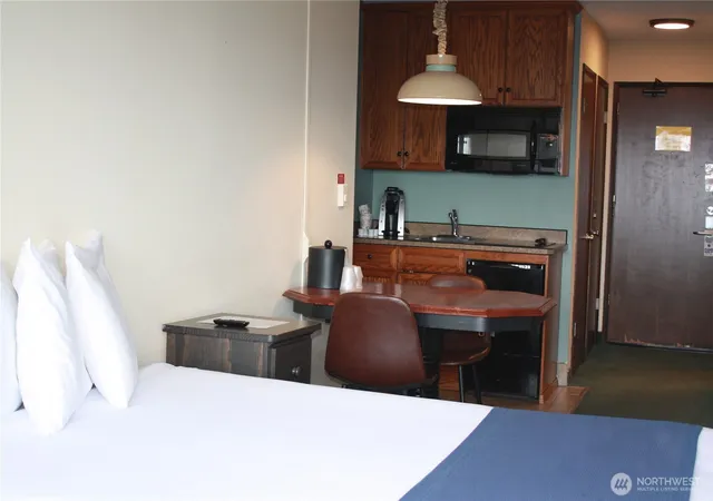 Photo 4 of Condo for sale at 710 S Hancock St #419-21, Westport, WA 98595 | MLS# NWM2429957 | Listing updated on 2026-09-29