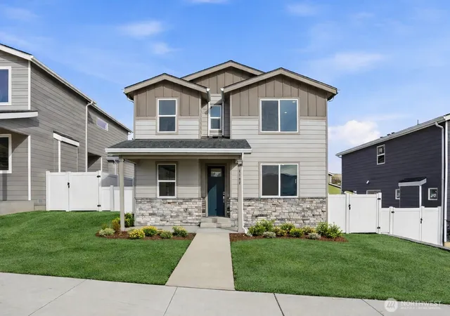 Photo 1 of Sale Pending at 2132 Plumridge Ct, Wenatchee, WA 98801 | MLS# NWM2432691 | Listing updated on 2026-09-25