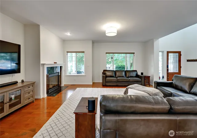 Photo 3 of Single family home for sale at 2440 Alaska Ave E, Port Orchard, WA 98366 | MLS# NWM2434455 | Listing updated on 2026-10-01