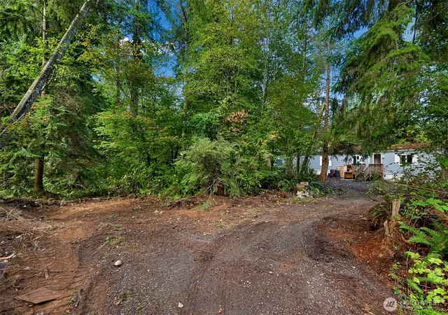 Photo 3 of Sale Pending at 4257 Cody Rd, Blaine, WA 98230 | MLS# NWM2436531 | Listing updated on 2026-09-25