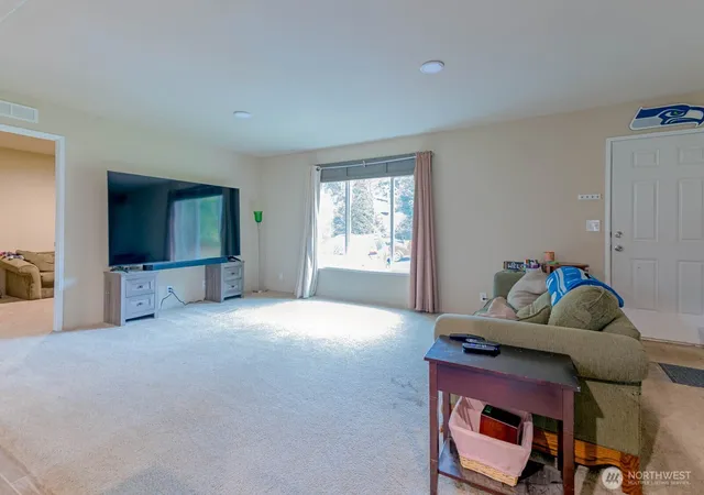 Photo 3 of Sale Pending at 6705 NE Prospect St, Suquamish, WA 98392 | MLS# NWM2439111 | Listing updated on 2026-05-25