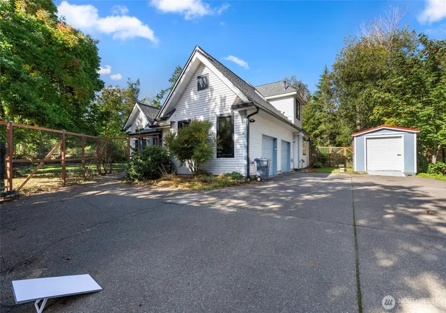Photo 1 of Sale Pending at 7601 Earling St Ne, Olympia, WA 98506 | MLS# NWM2439157 | Listing updated on 2026-10-02