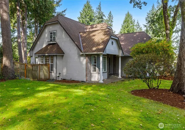 Photo 3 of Single family home for sale at 7616 93rd Avenue Ct Sw, Lakewood, WA 98498 | MLS# NWM2442084 | Listing updated on 2026-09-20