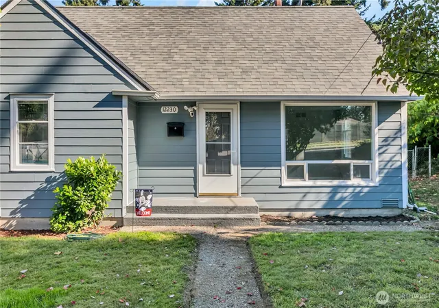 Photo 3 of Single family home for sale at 12230 68th Avenue S, Seattle, WA 98178 | MLS# NWM2443017 | Listing updated on 2026-09-27