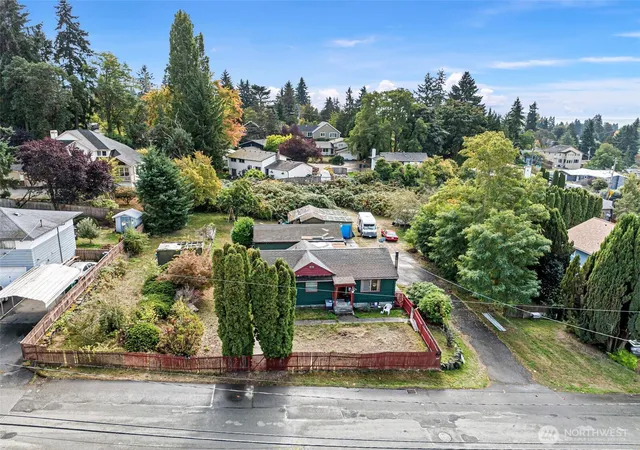 Photo 4 of Single family home for sale at 2635 SW 104th Street, Seattle, WA 98146 | MLS# NWM2445859 | Listing updated on 2026-05-04