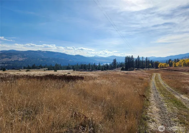 Photo 2 of Sale Pending at 24 Spoke Ln, Republic, WA 99166 | MLS# NWM2448169 | Listing updated on 2026-09-25