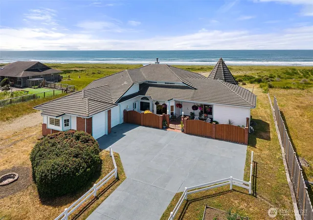 Photo 1 of Single family home for sale at 1981 Grey Gull Ln S, Westport, WA 98595 | MLS# NWM2448418 | Listing updated on 2026-09-29