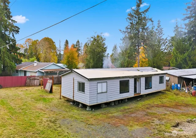Photo 3 of Sale Pending at 106 Wilford, Silverlake, WA 98645 | MLS# NWM2450773 | Listing updated on 2026-09-25