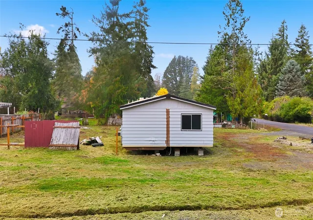 Photo 3 of Sale Pending at 106 Wilford, Silverlake, WA 98645 | MLS# NWM2450773 | Listing updated on 2026-09-25