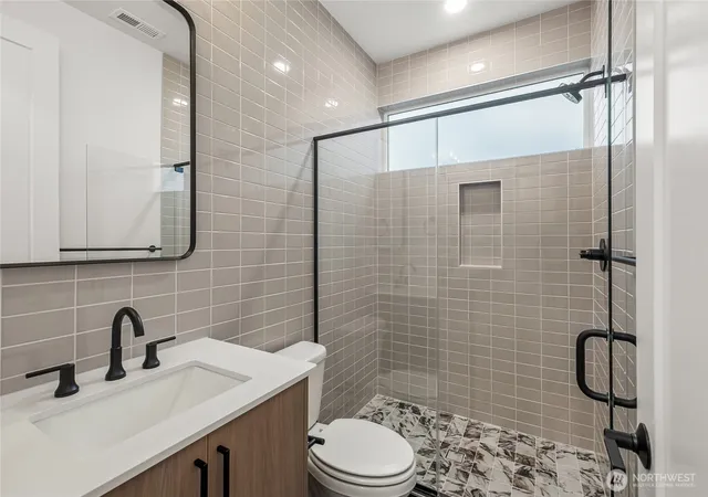 Photo 3 of Single family home for sale at 8501 137th Avenue SE, Newcastle, WA 98059 | MLS# NWM2450790 | Listing updated on 2026-09-29
