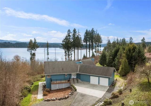 Photo 1 of Contingent at 211 Basswood Dr, Silverlake, WA 98645 | MLS# NWM2451078 | Listing updated on 2026-09-25