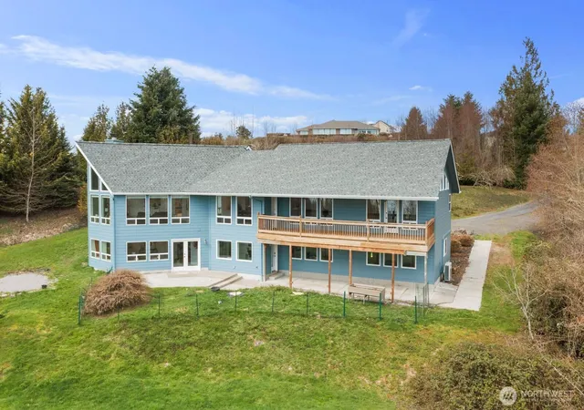 Photo 3 of Contingent at 211 Basswood Dr, Silverlake, WA 98645 | MLS# NWM2451078 | Listing updated on 2026-09-25
