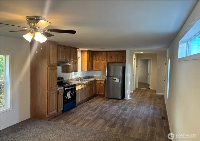 Photo 3 of Manufactured home for sale at 1331 W Pine #25, Walla Walla, WA 99362 | MLS# NWM2451532 | Listing updated on 2026-09-21