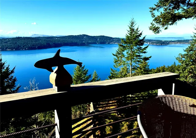 Photo 1 of Single family home for sale at 1189 Tomihi Dr, Eastsound, WA 98245 | MLS# NWM2451928 | Listing updated on 2026-10-18