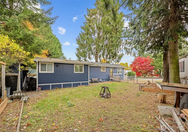 Photo 3 of Manufactured home for sale at 1645 S 272nd Street #13, Federal Way, WA 98003 | MLS# NWM2452077 | Listing updated on 2026-09-21