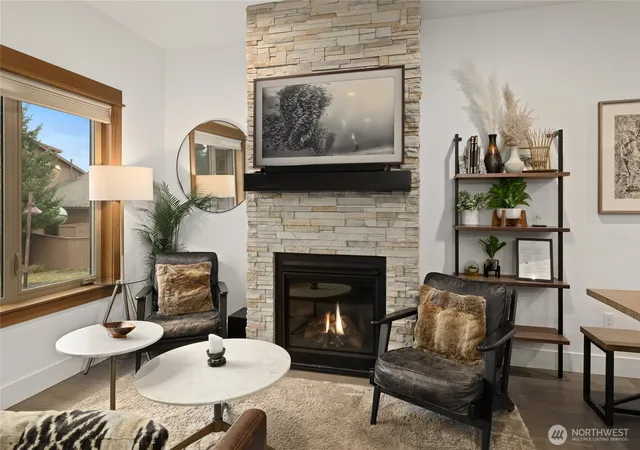 Photo 3 of Townhouse for sale at 140 Wildflower Loop, Cle Elum, WA 98922 | MLS# NWM2452502 | Listing updated on 2026-09-30
