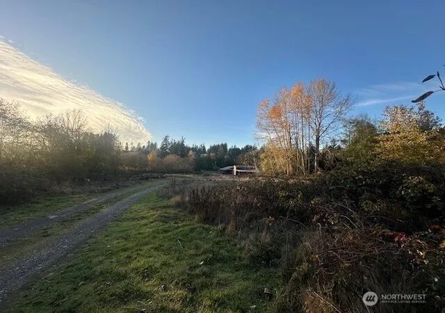 Photo 4 of Sale Pending at 5415 53rd Street W, University Place, WA 98467 | MLS# NWM2453978 | Listing updated on 2026-09-25