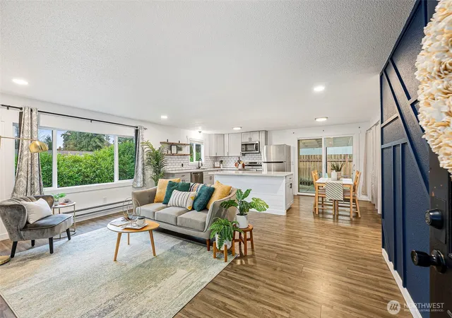 Photo 1 of Single family home for sale at 9011 Washington Blvd Sw, Lakewood, WA 98498 | MLS# NWM2455502 | Listing updated on 2026-09-29