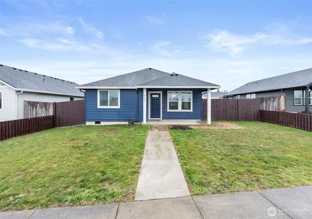 Photo 1 of Sale Pending at 404 Herren Ave, Winlock, WA 98596 | MLS# NWM2455677 | Listing updated on 2026-09-25