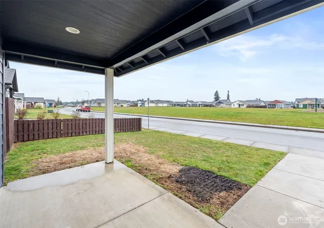 Photo 4 of Sale Pending at 404 Herren Ave, Winlock, WA 98596 | MLS# NWM2455677 | Listing updated on 2026-09-25