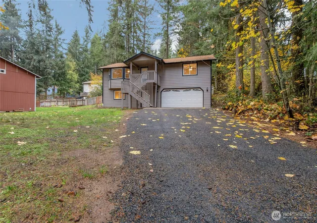 Photo 3 of Single family home for sale at 21521 Terra Ln Se, Yelm, WA 98597 | MLS# NWM2456307 | Listing updated on 2026-09-30