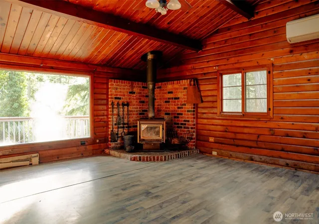 Photo 4 of Sale Pending at 22044 Clear Lake Blvd SE, Yelm, WA 98597 | MLS# NWM2458547 | Listing updated on 2026-08-10