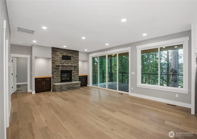 Photo 4 of Single family home for sale at 6145 Lake Saint Claire Dr SE, Olympia, WA 98513 | MLS# NWM2458859 | Listing updated on 2026-09-28