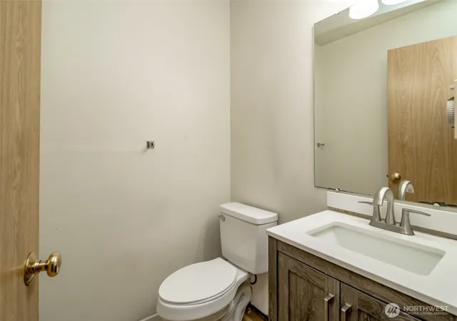 Photo 4 of Sale Pending at 8717 161st Street E, Puyallup, WA 98375 | MLS# NWM2459114 | Listing updated on 2026-09-25