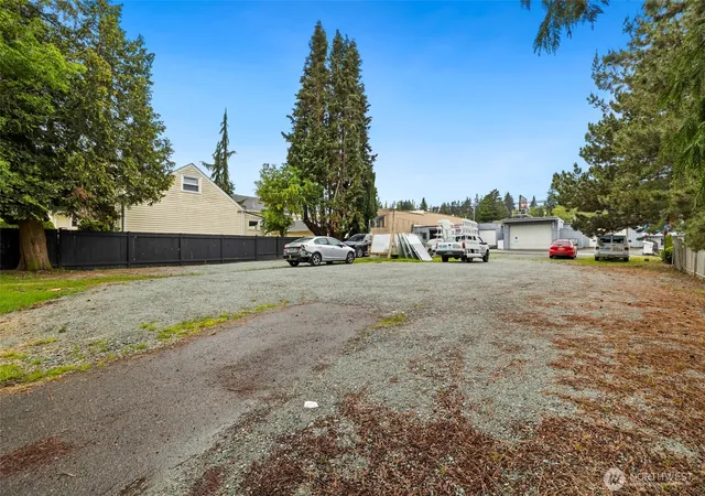 Photo 1 of Sale Pending at 4318 Hoyt Ave, Everett, WA 98203 | MLS# NWM2460599 | Listing updated on 2026-06-16