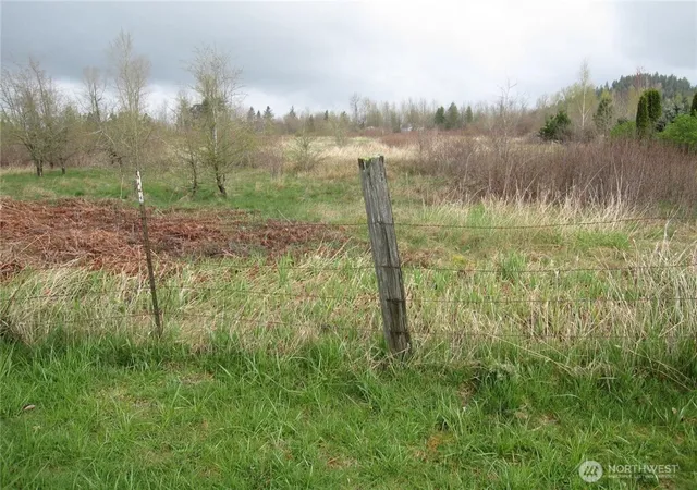 Photo 1 of Sale Pending at 27008 Se & 27012 432nd St, Enumclaw, WA 98022 | MLS# NWM2462773 | Listing updated on 2026-06-16