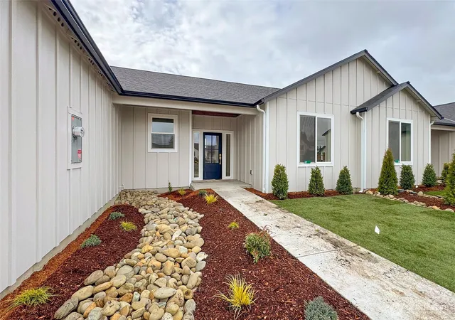 Photo 2 of Condo for sale at 68 Sussex Ct #22, Sequim, WA 98382 | MLS# NWM2463800 | Listing updated on 2026-09-23