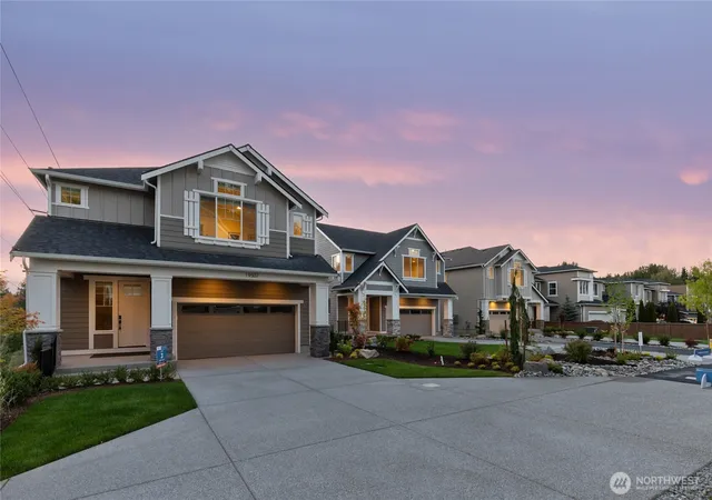 Photo 2 of Single family home for sale at 19507 81st Place Ne #3, Kenmore, WA 98028 | MLS# NWM2464181 | Listing updated on 2026-09-29