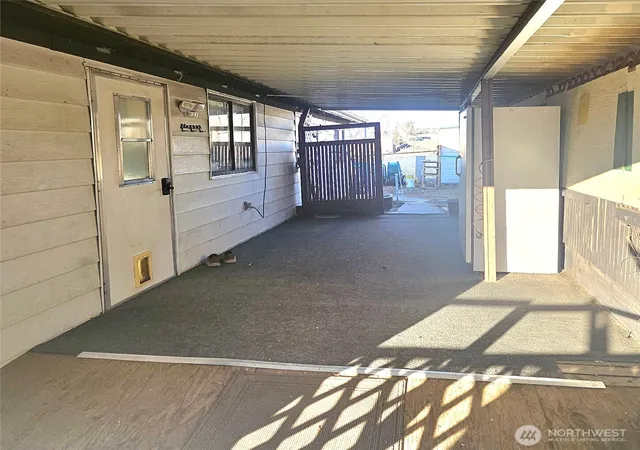 Photo 3 of Sale Pending at 211 Pace Dr #2, East Wenatchee, WA 98802 | MLS# NWM2464706 | Listing updated on 2026-09-22