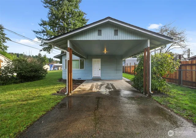 Photo 2 of Sale Pending at 418 N 13th Street, Elma, WA 98541 | MLS# NWM2464798 | Listing updated on 2026-09-21