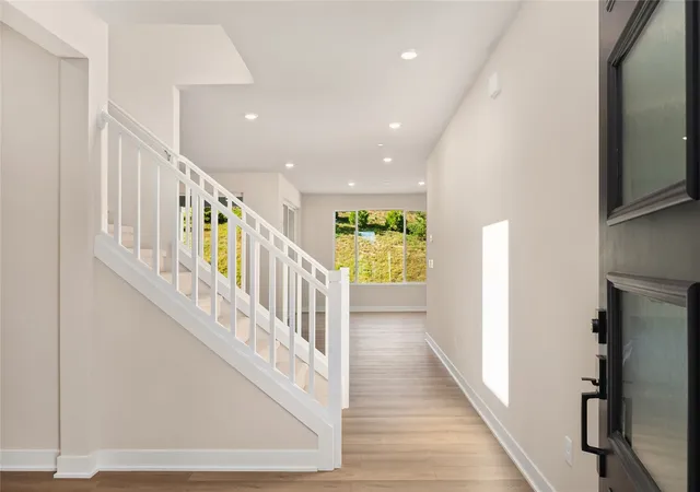 Photo 2 of Single family home for sale at 23839 Marinwood Cir Ne #03612, Kingston, WA 98346 | MLS# NWM2464923 | Listing updated on 2026-10-01