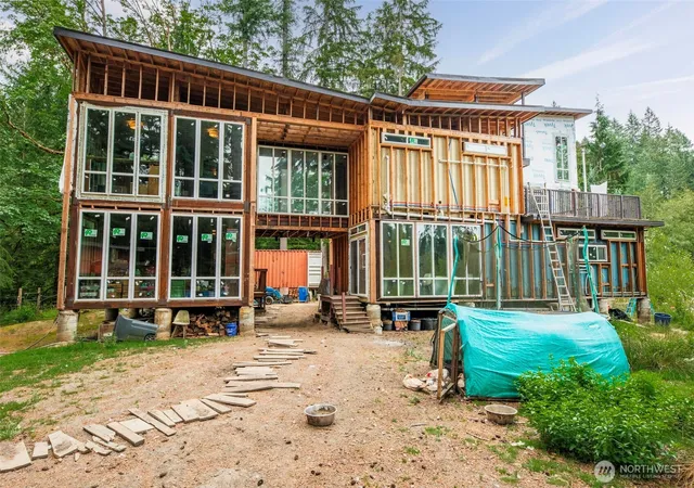 Photo 2 of Sale Pending at 24320 119th Avenue Se, Woodinville, WA 98077 | MLS# NWM2464942 | Listing updated on 2026-08-03