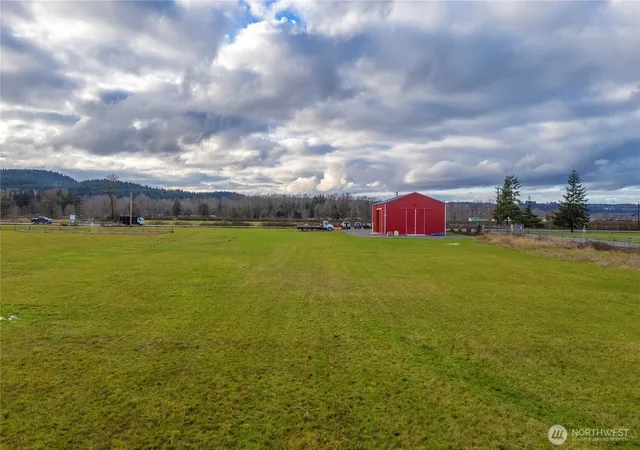 Photo 4 of Sale Pending at 19403 Orville Rd E, Orting, WA 98360 | MLS# NWM2465481 | Listing updated on 2026-09-25