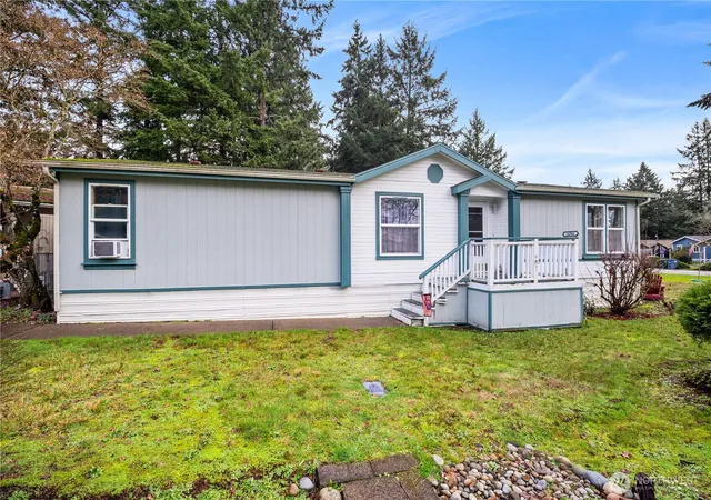 Photo 2 of Sale Pending at 16501 4th Avenue Ct E #95, Spanaway, WA 98387 | MLS# NWM2465505 | Listing updated on 2026-09-22